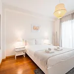 Guestready - Cityscape With Balcony Lägenhet Oporto