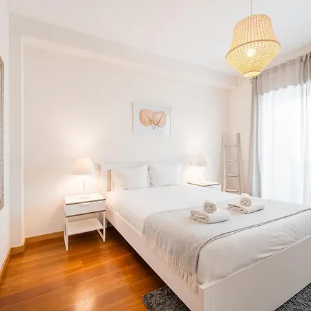 Guestready - Cityscape With Balcony Апартаменты Порту