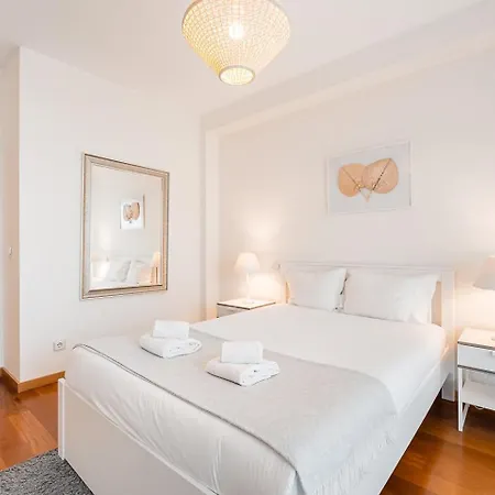 Appartement Guestready - Cityscape With Balcony *