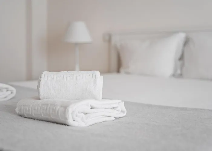 Guestready - Cityscape With Balcony Διαμέρισμα