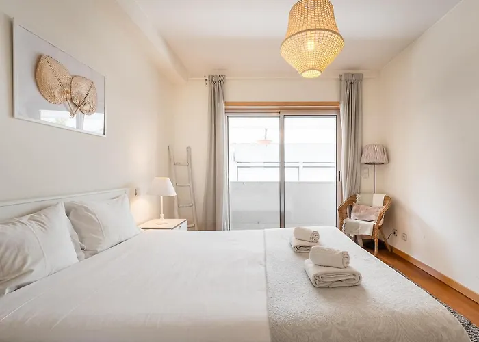 Lejlighed Guestready - Cityscape With Balcony *