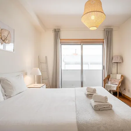 公寓 Guestready - Cityscape With Balcony *